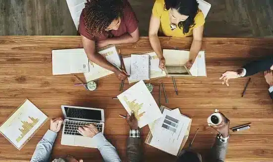 Advantages and disadvantages of market dialogue in a public procurement process